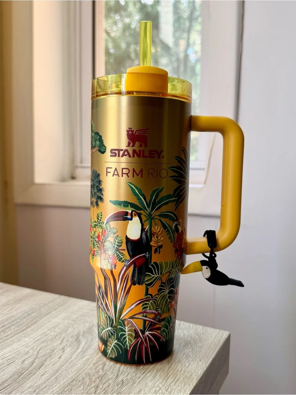 Stanley 1913 x FARM Rio Quencher® H2.0 Flowstate Tumbler 30 OZ Tropical Woods